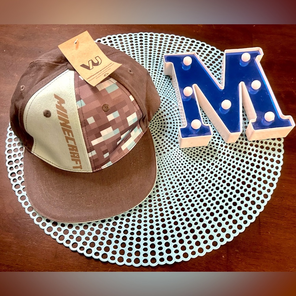 Minecraft Grey and Teal Diamond Pixel Print - Snapback Flat Cap Boys